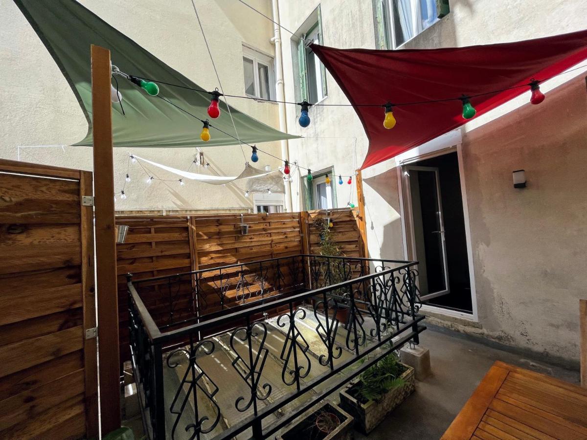 Escapade à Lourdes dans beau T2 avec terrasse - Proche Gare et Centre ville Exterior foto